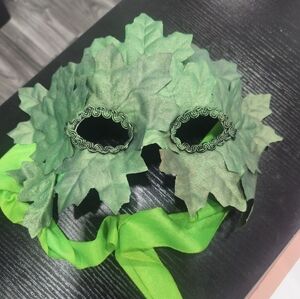 Poison Ivory Masquerade